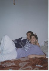 1996-07-22 - مع محمد جاسم سليس في غرفتي.jpg